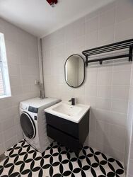 Admiralty Road East (D27), Apartment #527645741